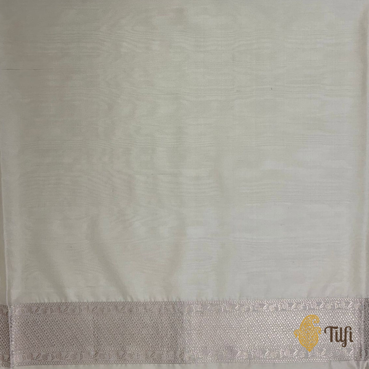 'Madulai' Off-White Pure Katan Silk Banarasi Handloom Saree