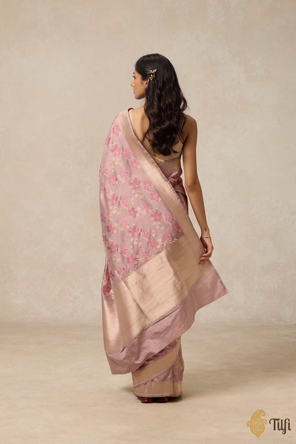 &#39;Kachnar&#39; Light Old Rose Pink Pure Katan Silk Banarasi Handloom Saree