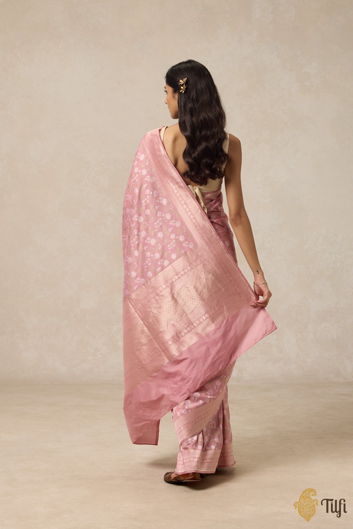 &#39;Jasmine&#39; Light Blush Pink Pure Katan Silk Banarasi Handloom Saree