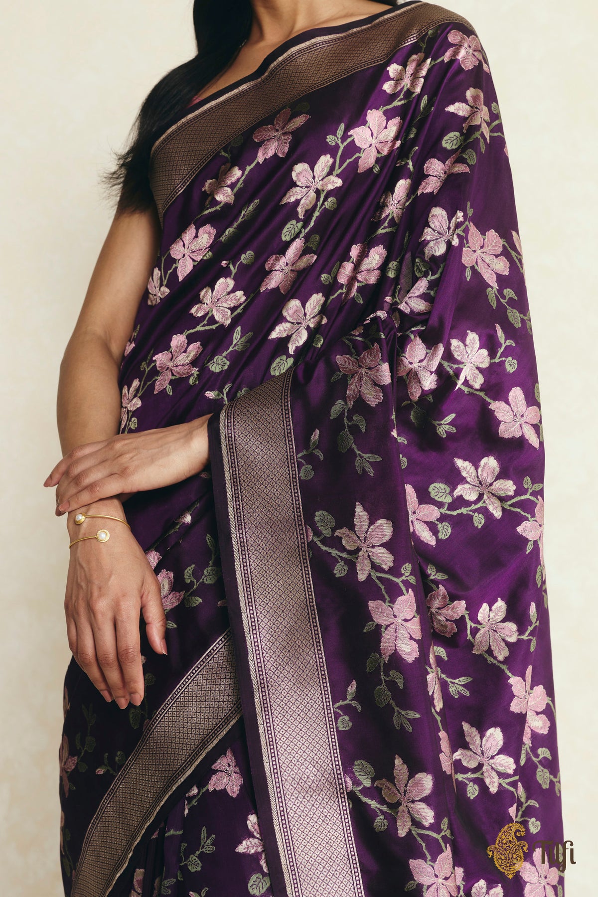 Kachnar' Purple Pure Katan Silk Banarasi Handloom Saree
