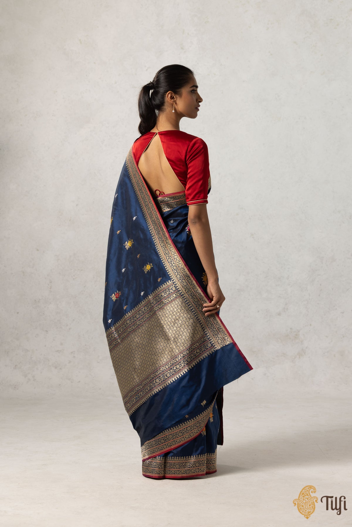 Navy Blue Pure Katan Silk Banarasi Handloom Saree