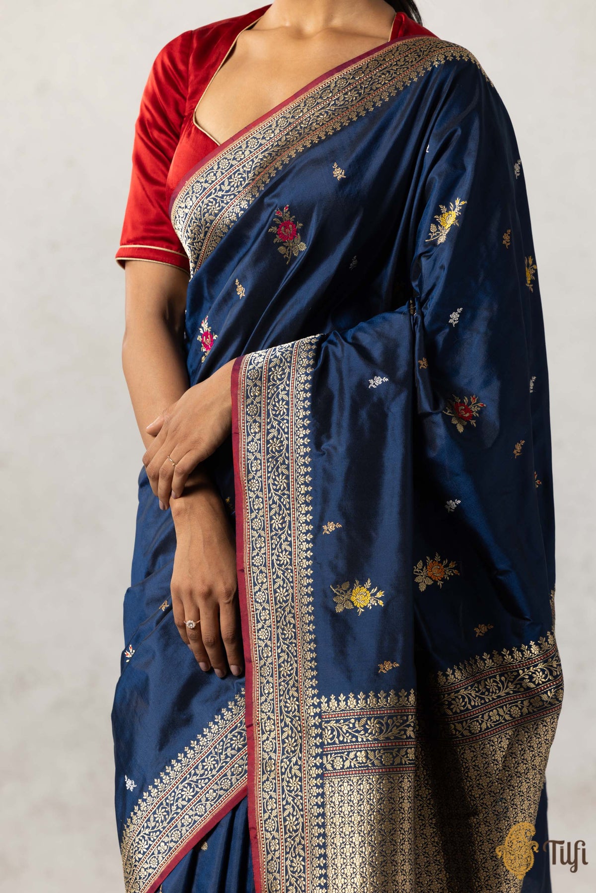 Navy Blue Pure Katan Silk Banarasi Handloom Saree