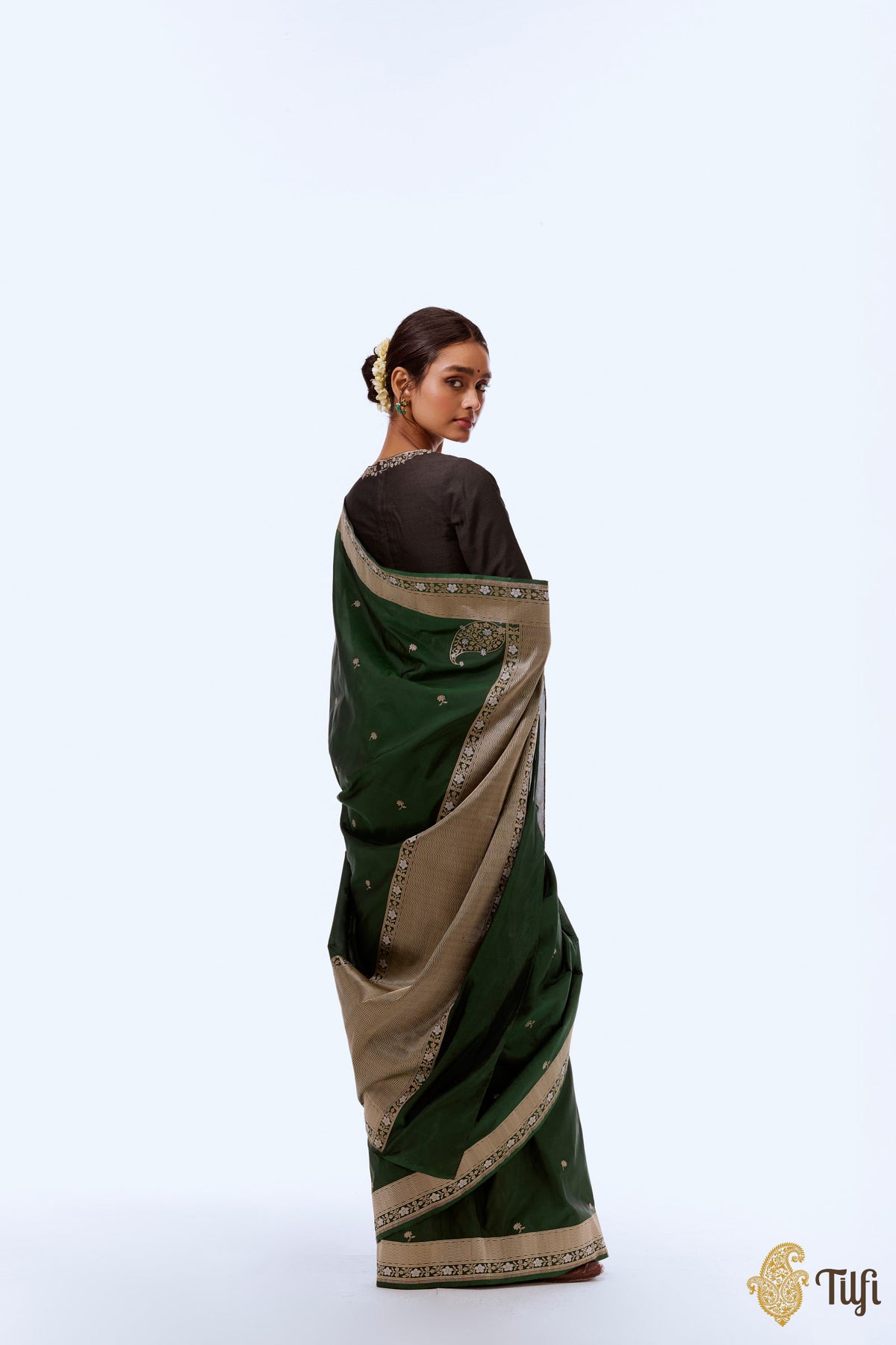 Pre-Order: &#39;Komal Abhisar&#39; Dark Green Pure Katan Silk Banarasi Handloom Saree