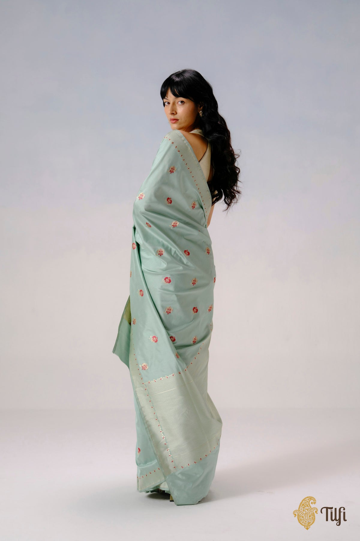 'Laelia' Pastel Green Pure Katan Silk Banarasi Handloom Saree