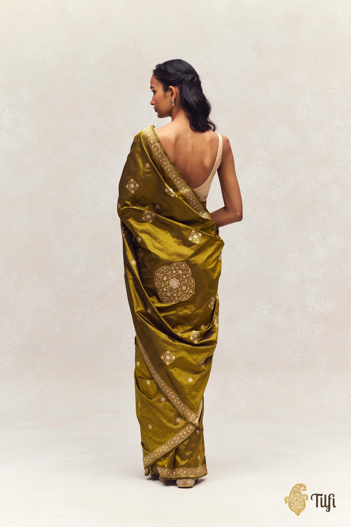 'Alaka' Mehendi Green Pure Katan Silk Banarasi Handloom Saree