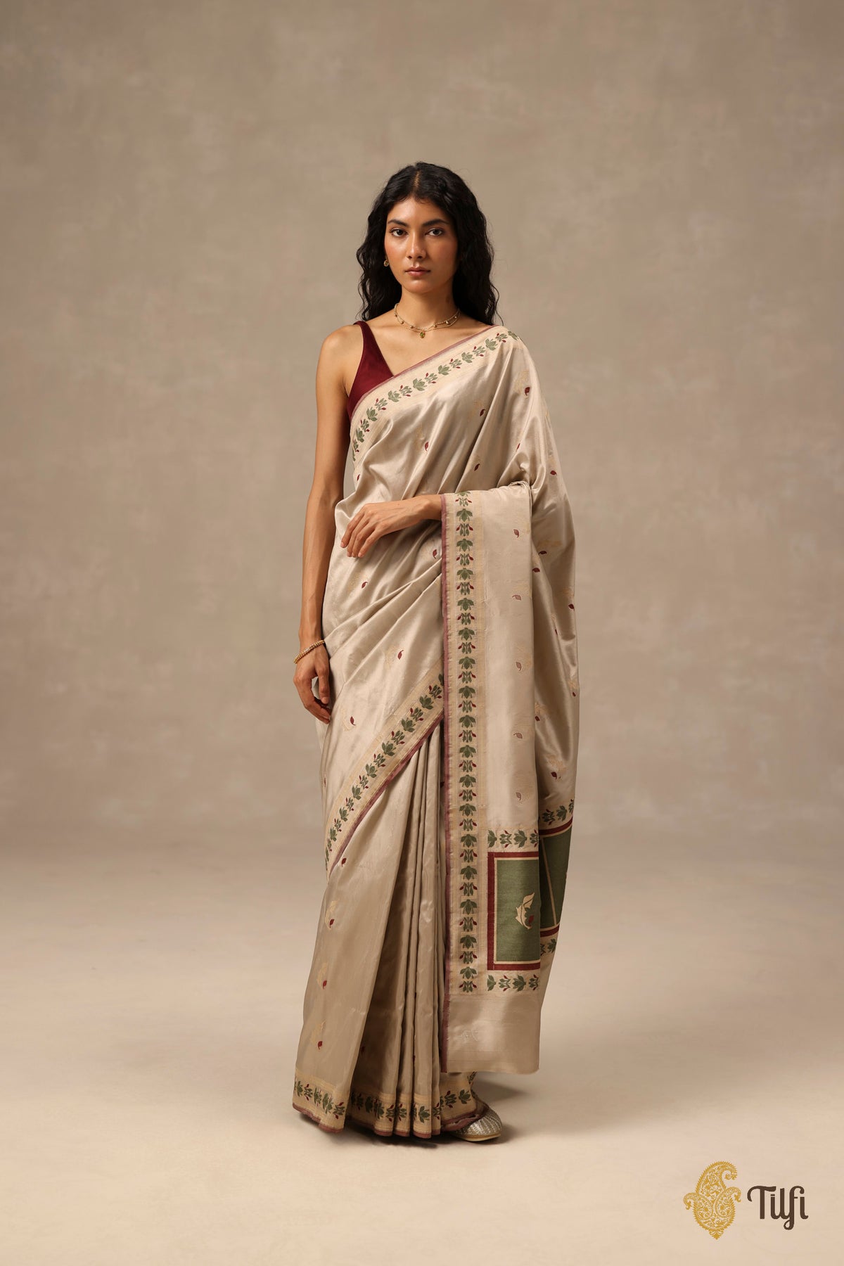 'Flora' Silver Grey Pure Katan Gheecha Silk Banarasi Handloom Saree