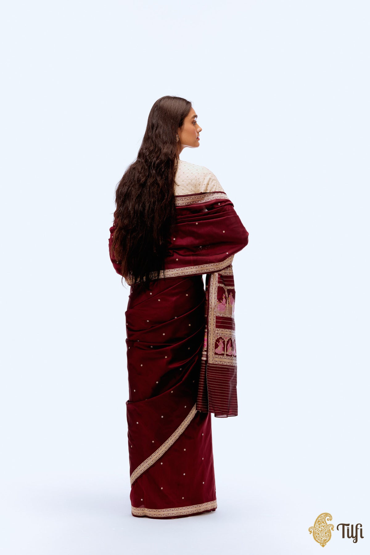 &#39;Charan Alamkara&#39; Maroon Pure Katan Silk Banarasi Handloom Saree