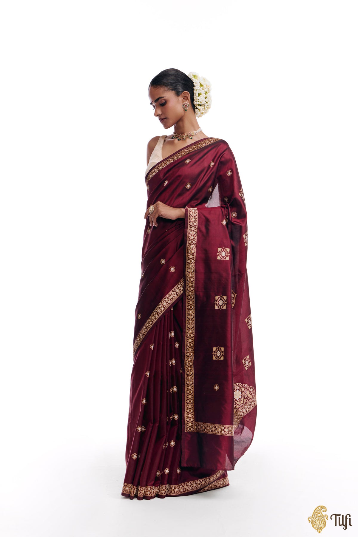 'Alaka' Maroon Pure Katan Silk Banarasi Handloom Saree