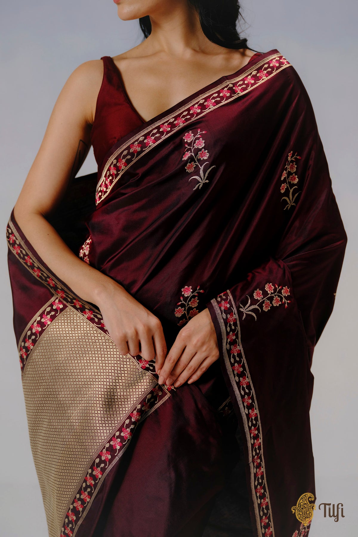 'Vanda' Maroon Pure Katan Silk Banarasi Handloom Saree