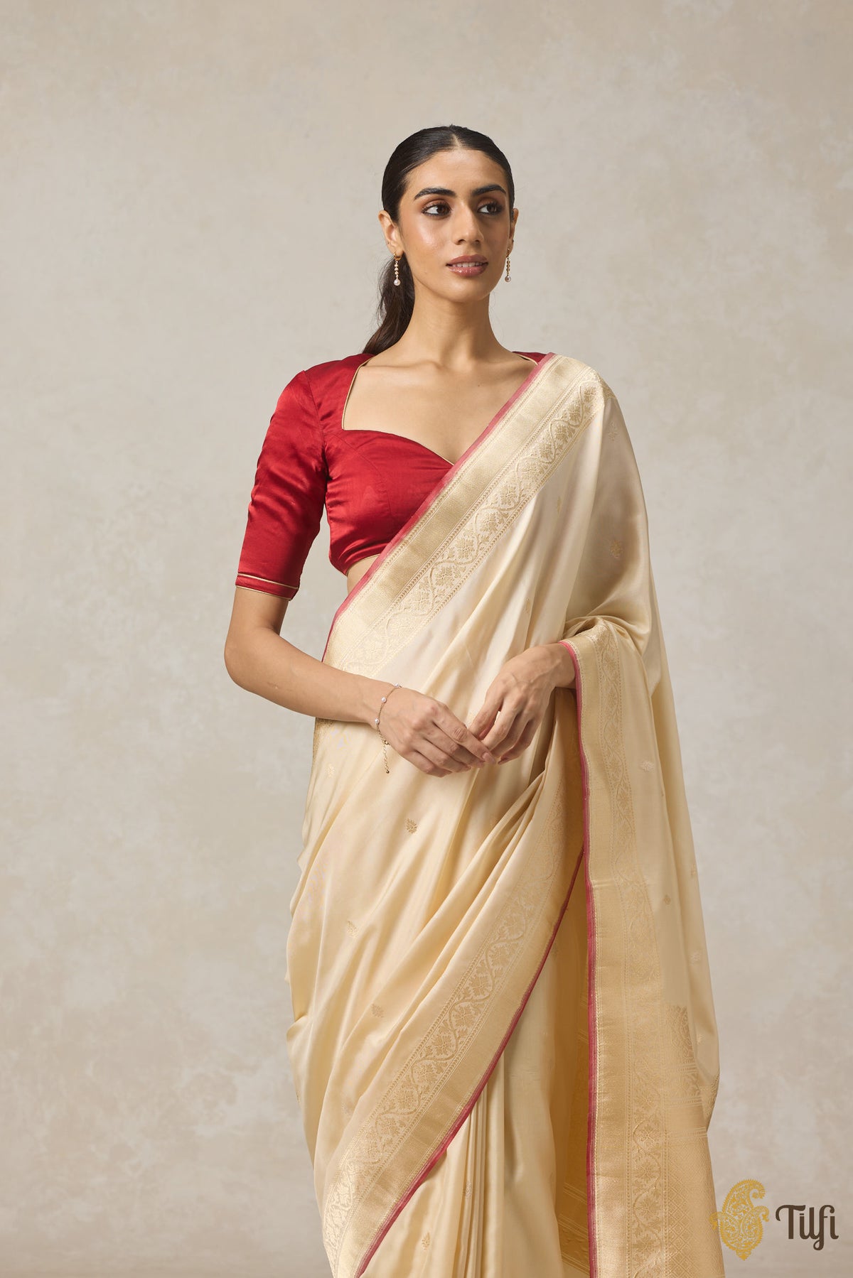 &#39;Tarini&#39; Cream Pure Katan Silk Ektara Banarasi Handloom Saree