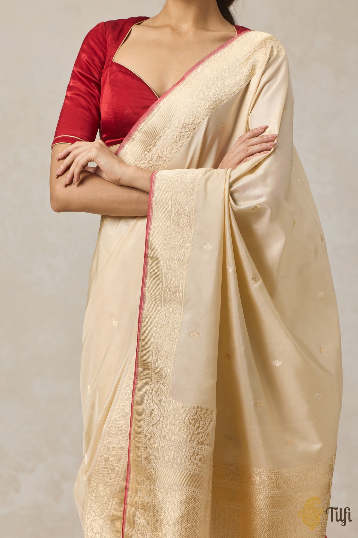 &#39;Tarini&#39; Cream Pure Katan Silk Ektara Banarasi Handloom Saree