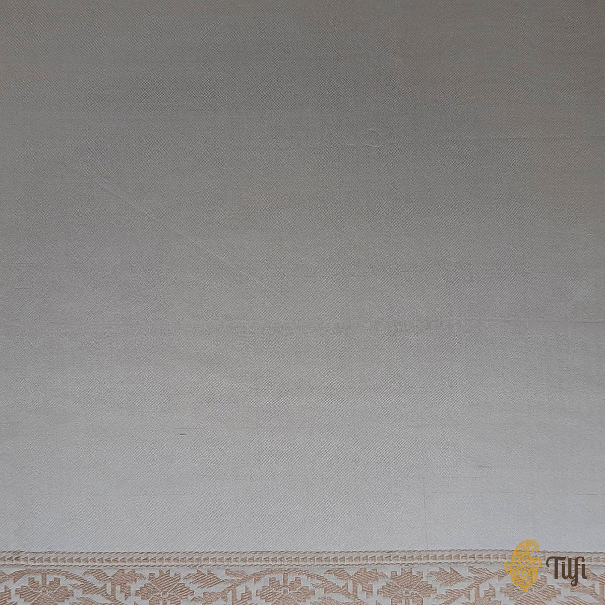 &#39;Tarini&#39; Cream Pure Katan Silk Ektara Banarasi Handloom Saree