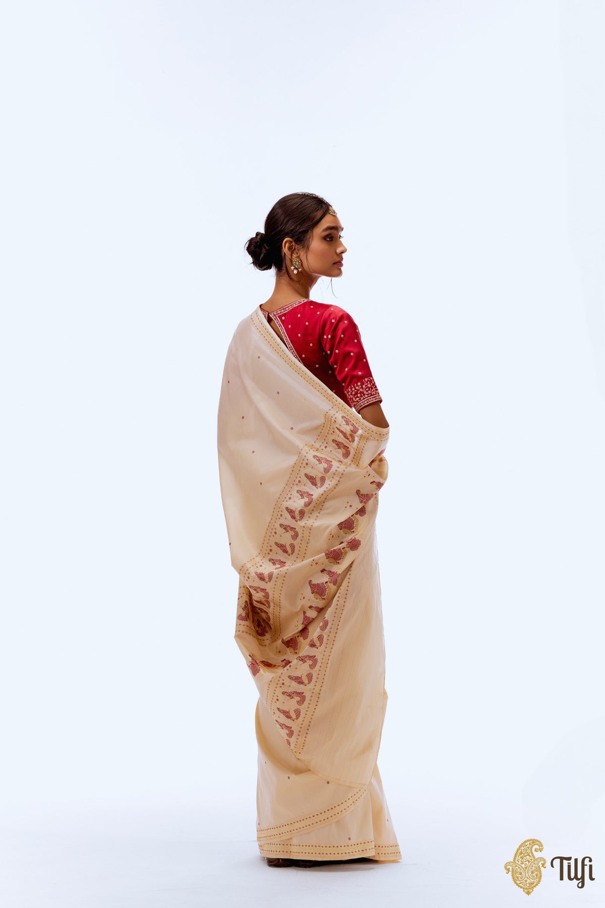 &#39;Charan Alamkara&#39; Off-White Pure Katan Silk Banarasi Handloom Saree