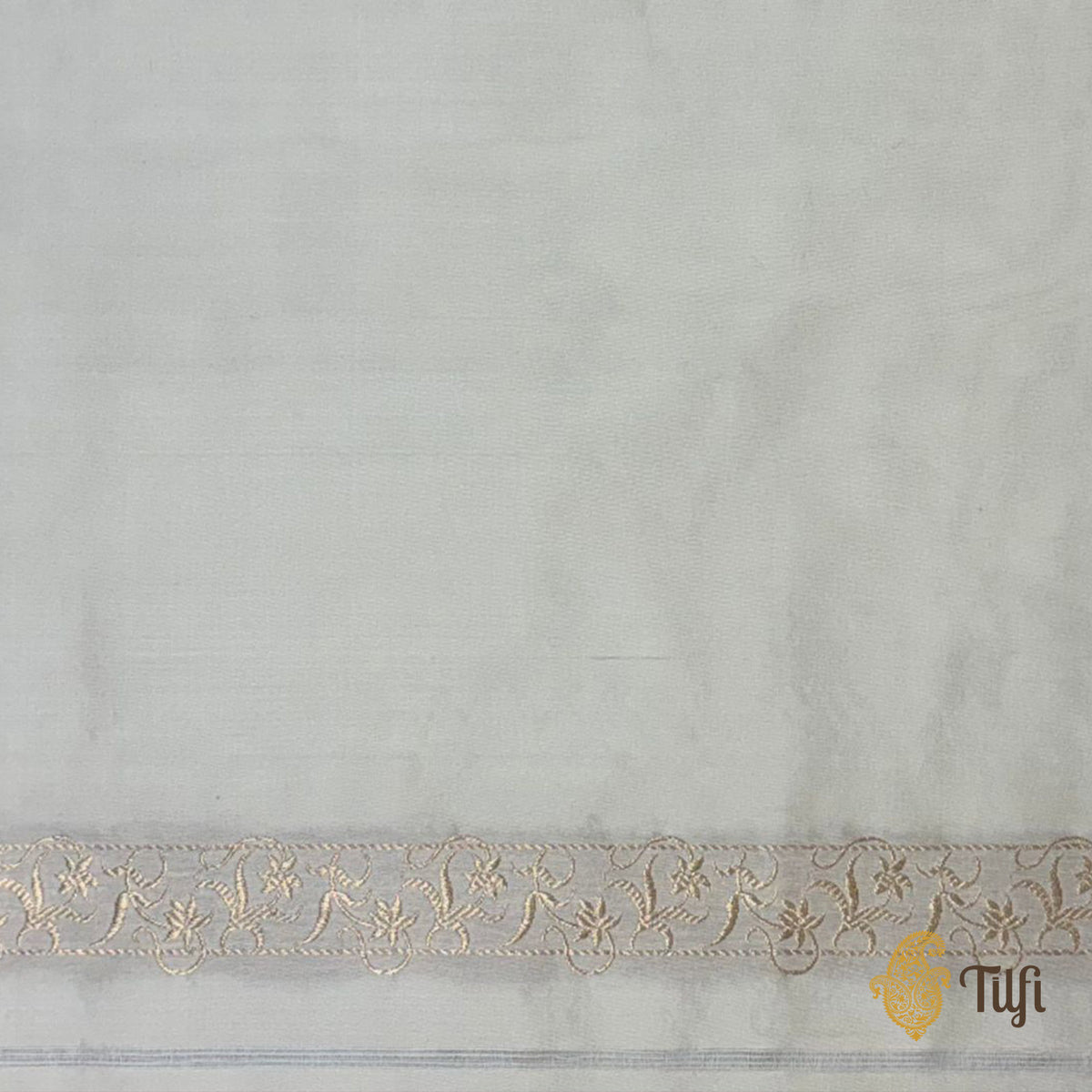 'Eria' Off-White Pure Katan Silk Banarasi Handloom Saree