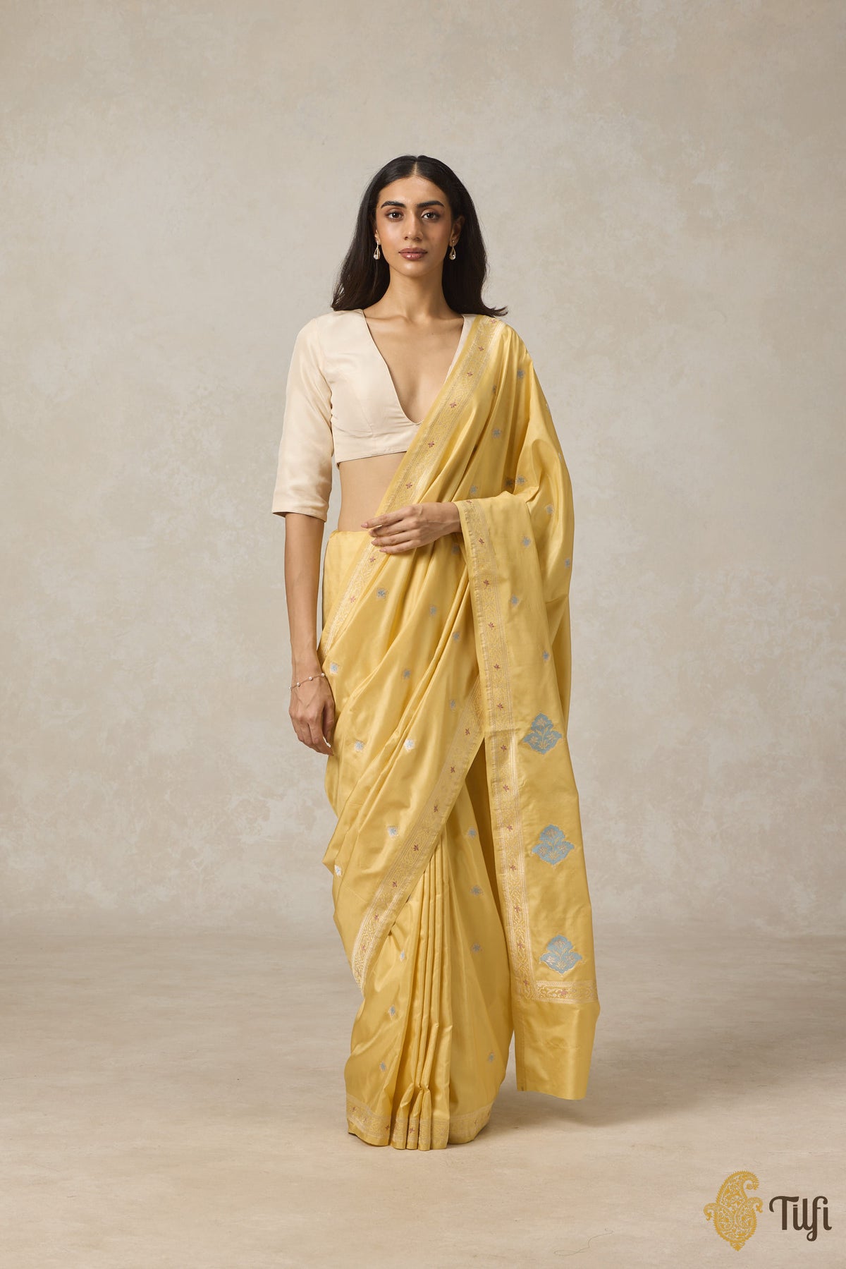 &#39;Shanta&#39; Pastel Yellow Pure Katan Silk Banarasi Handloom Saree