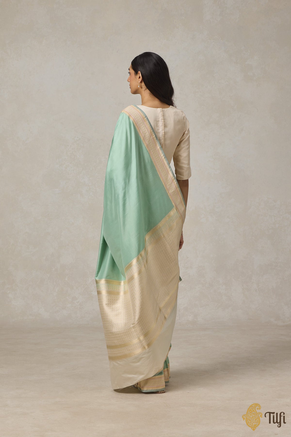 Pastel Mint Pure Katan Silk Banarasi Kadiyal Handloom Saree