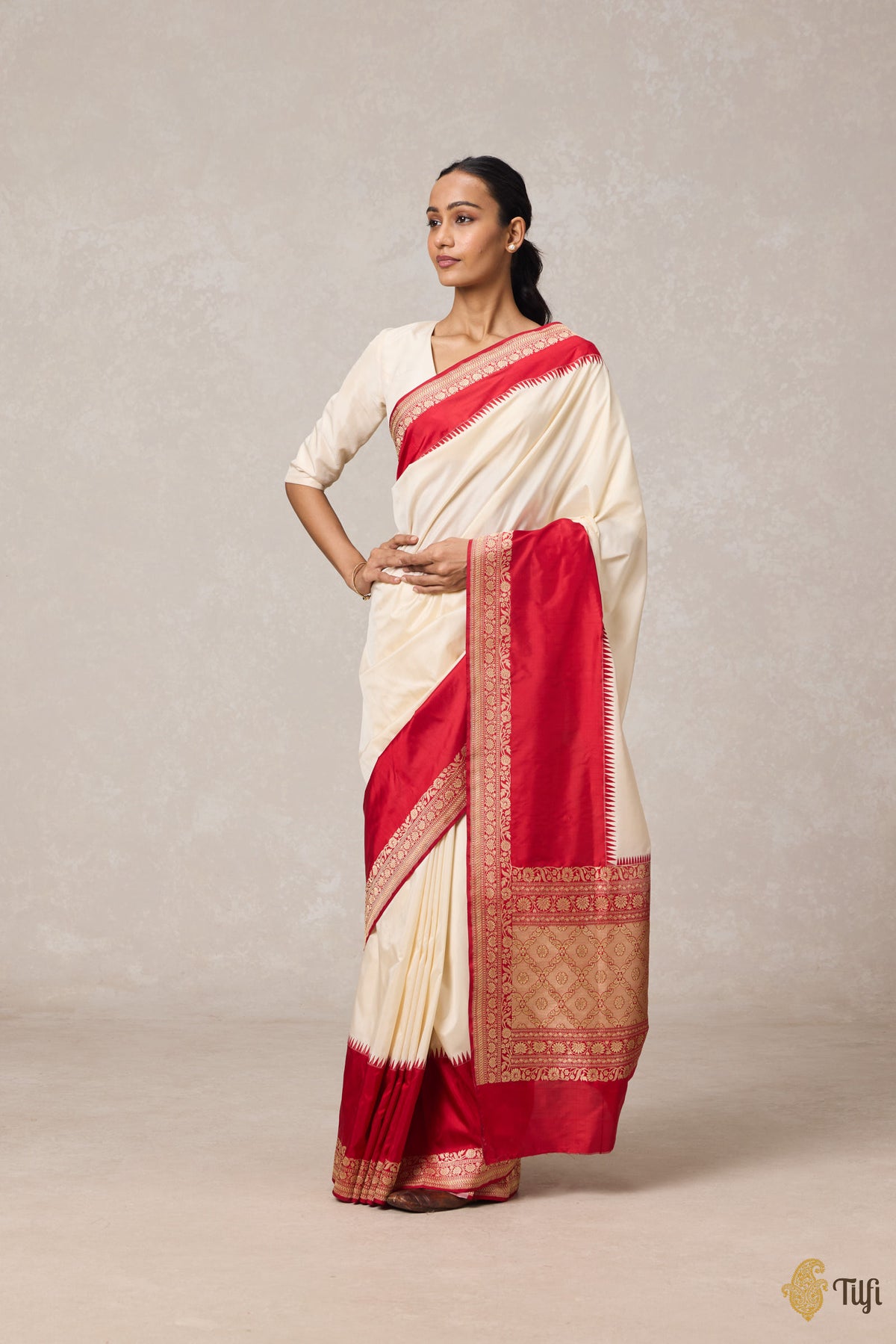 Off-White-Red Pure Katan Silk Banarasi Handloom Saree