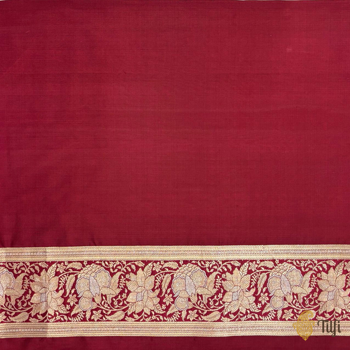 Pre-Order: 'Indu' Off White-Maroon Pure Katan Silk Banarasi Kadiyal Handloom Saree