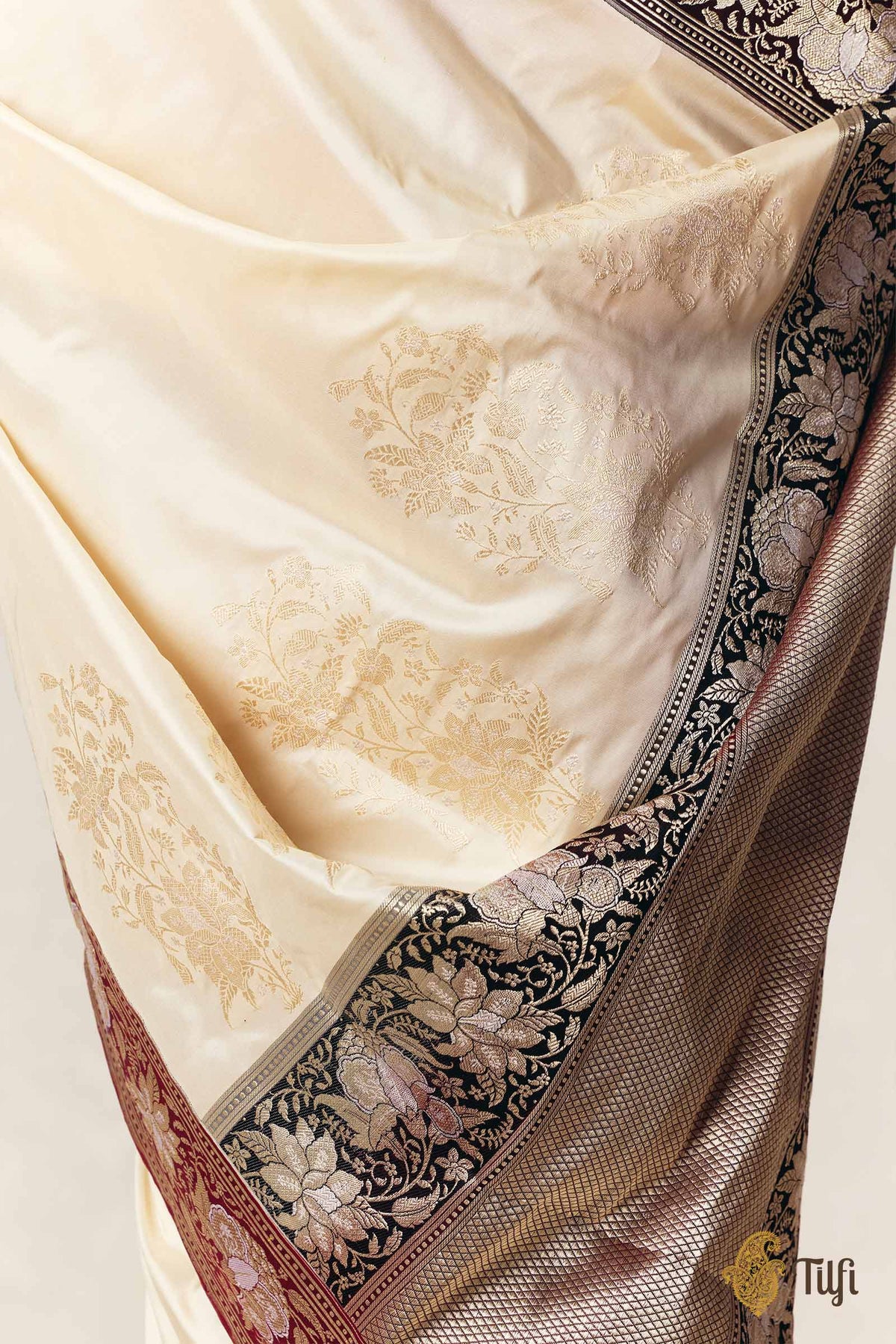 'Indu' Off White-Deep Maroon Pure Katan Silk Banarasi Kadiyal Handloom Saree