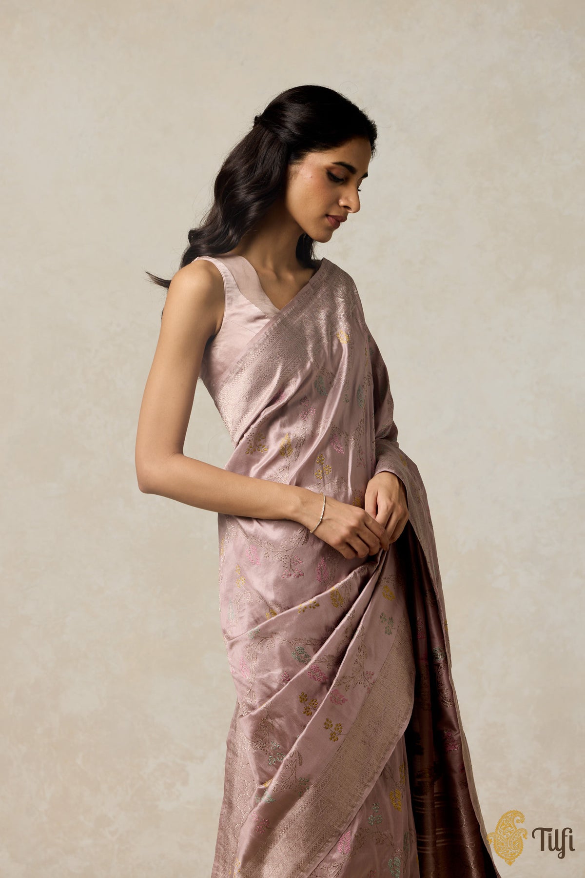 Pre-Order: Pastel Nude Pure Katan Silk Banarasi Handloom Saree