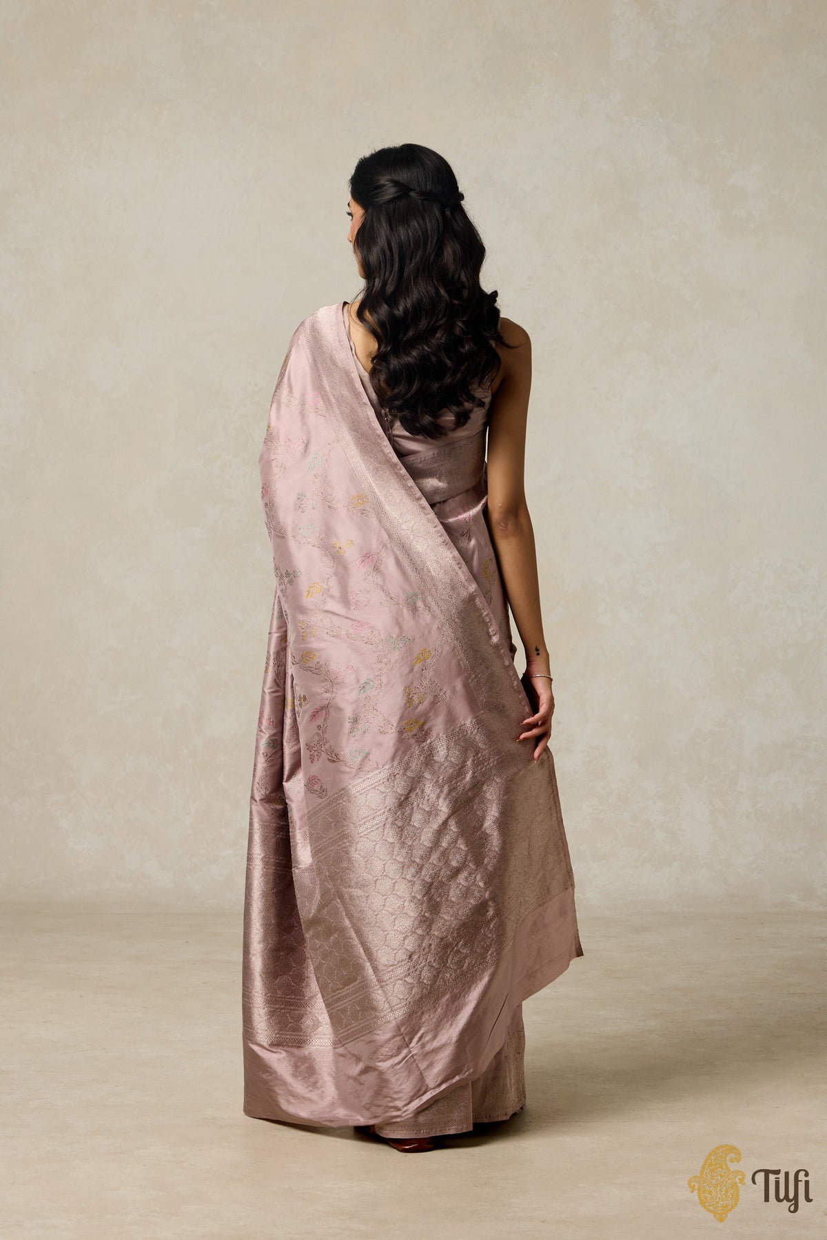 Pre-Order: Pastel Nude Pure Katan Silk Banarasi Handloom Saree