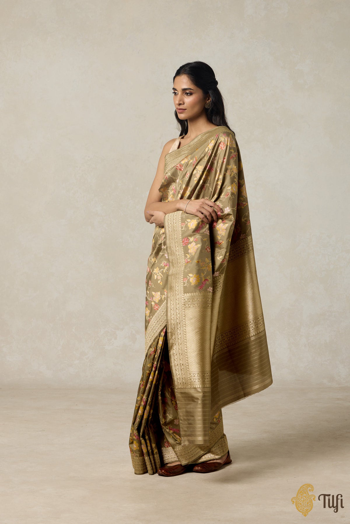 &#39;Juno&#39; Deep Sage Pure Katan Silk Banarasi Handloom Saree