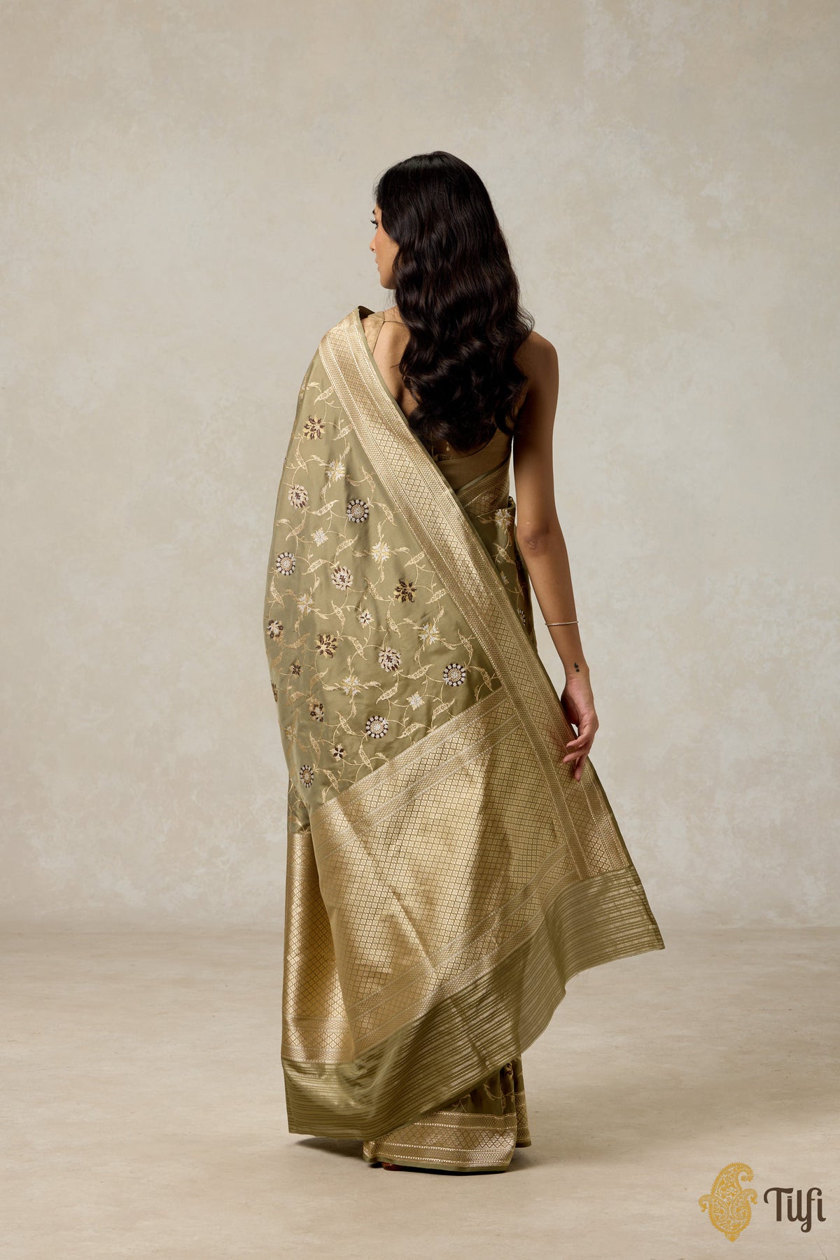 Pre-Order: Dusty Olive Pure Katan Silk Banarasi Handloom Saree