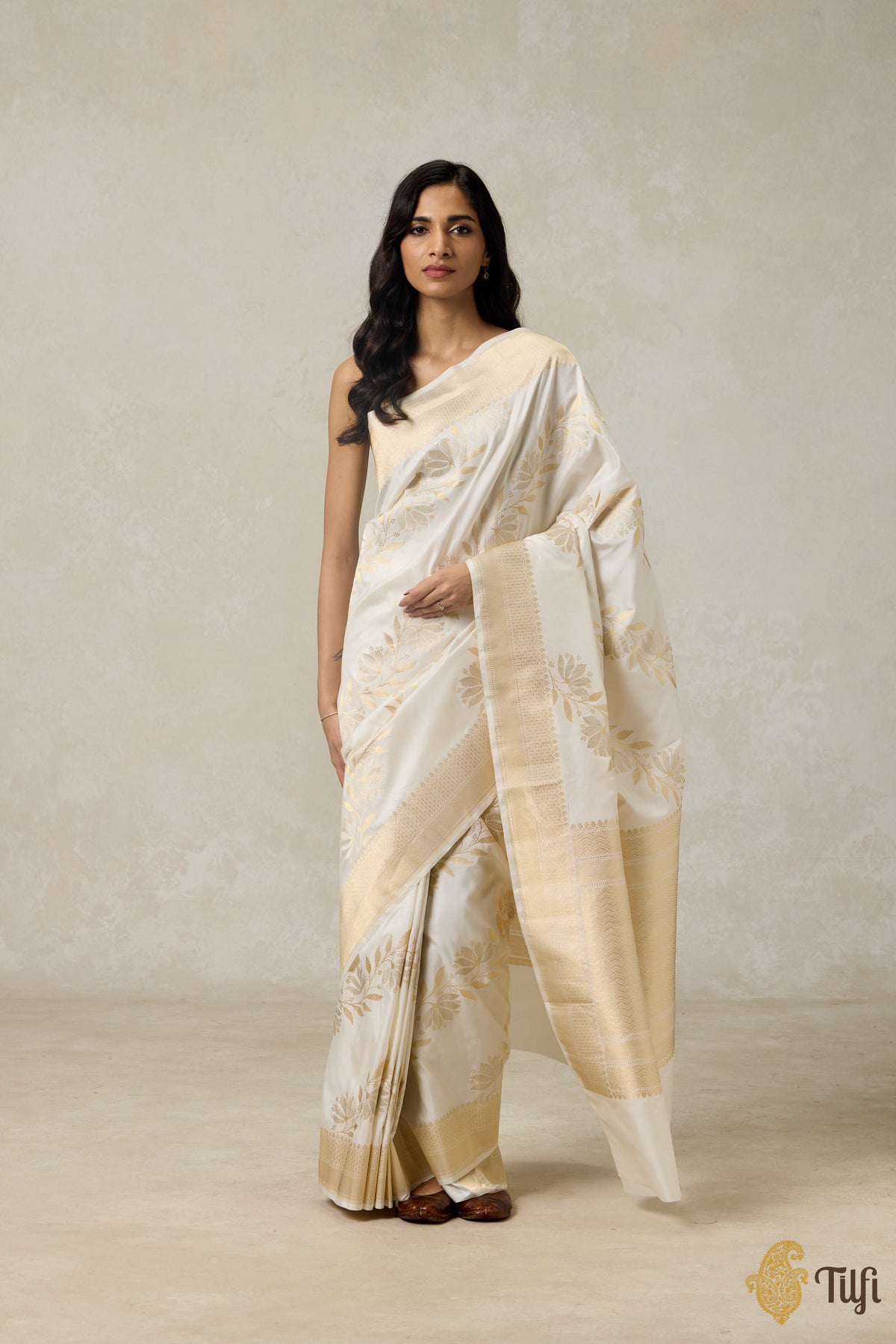 White Pure Katan Silk Banarasi Handloom Saree