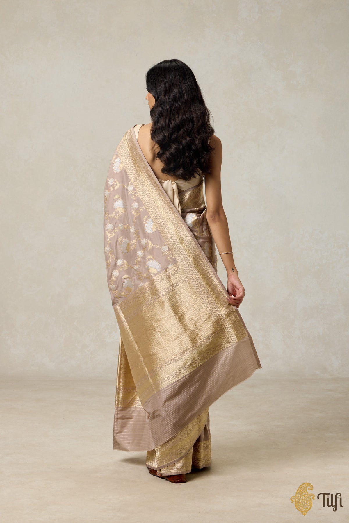 &#39;Menaka&#39; Nude Pink Pure Katan Silk Banarasi Handloom Saree