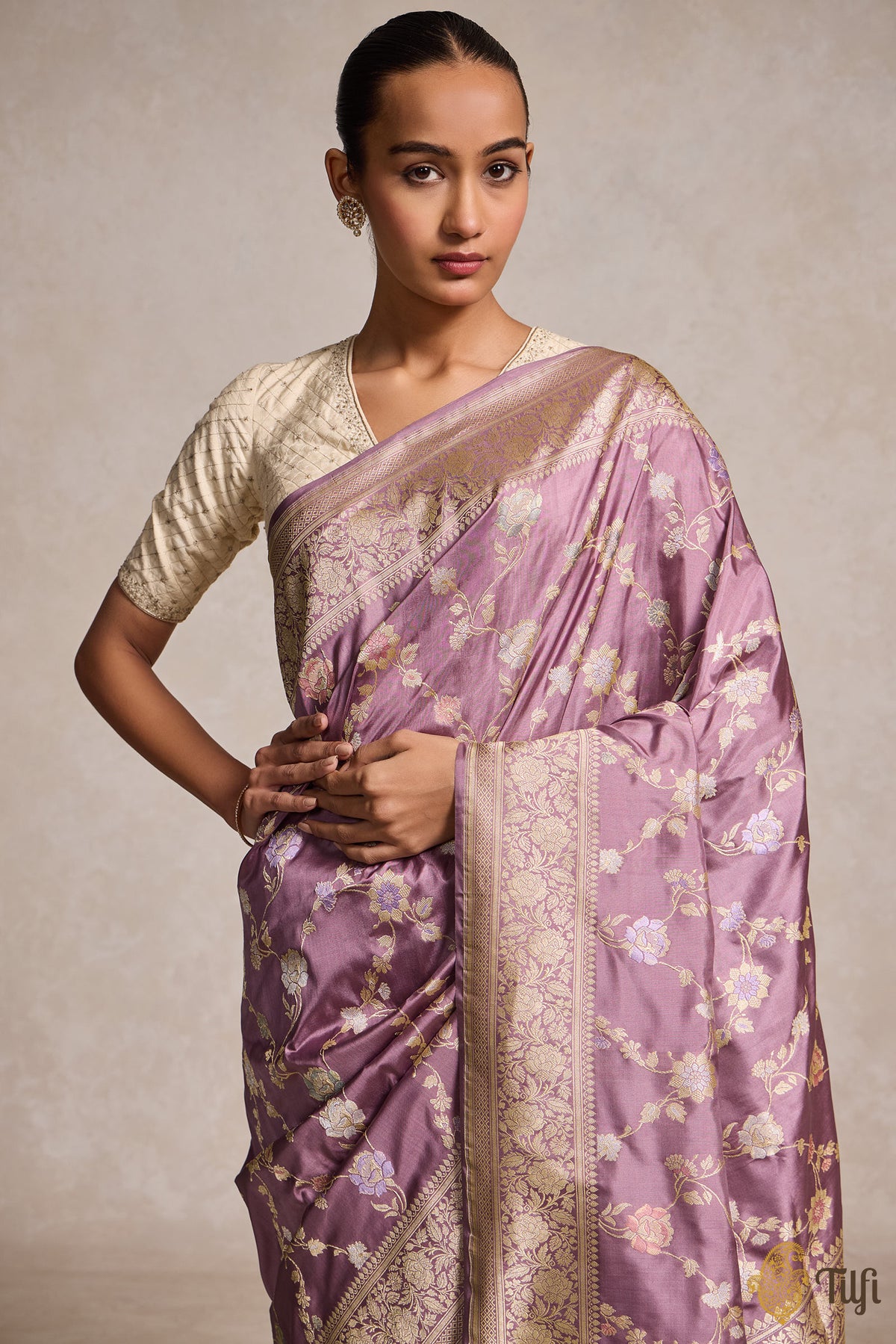 &#39;Keya&#39; Mauve Lilac Pure Katan Silk Banarasi Handloom Saree