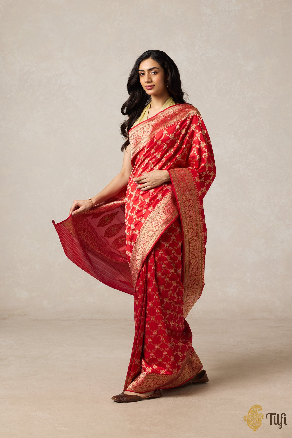 Red Pure Katan Silk Banarasi Handloom Saree