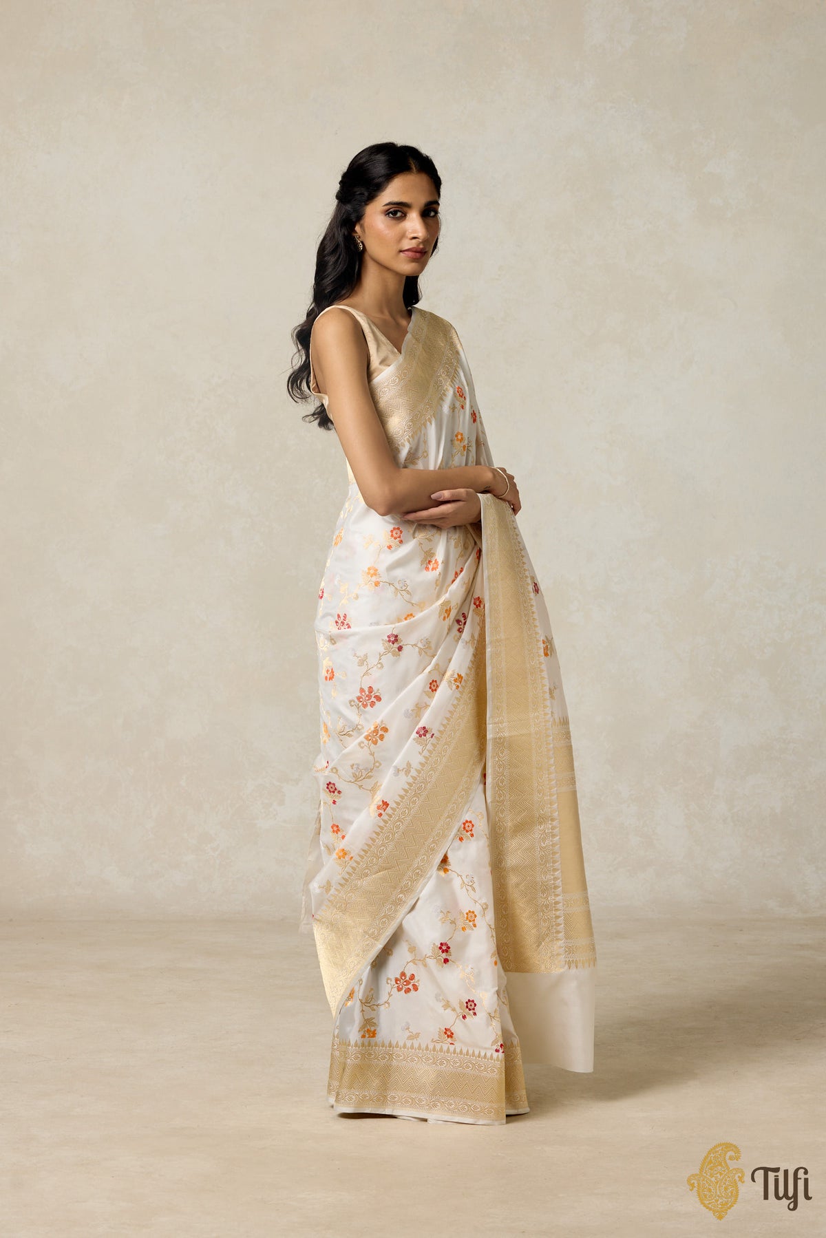 White Pure Katan Silk Banarasi Handloom Saree