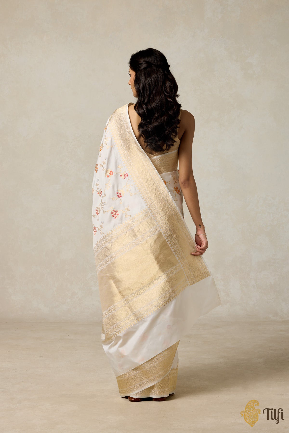 White Pure Katan Silk Banarasi Handloom Saree