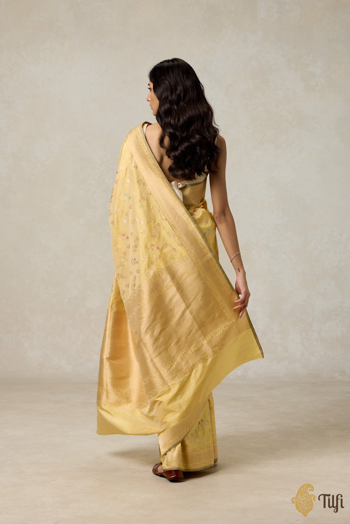 Pre-Order: &#39;Marie&#39; Light Yellow Pure Katan Silk Banarasi Handloom Saree