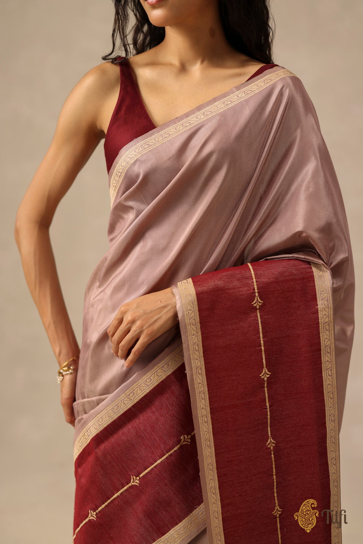'Sienna' Beige-Burgundy Pure Katan Gheecha Silk Banarasi Handloom Saree
