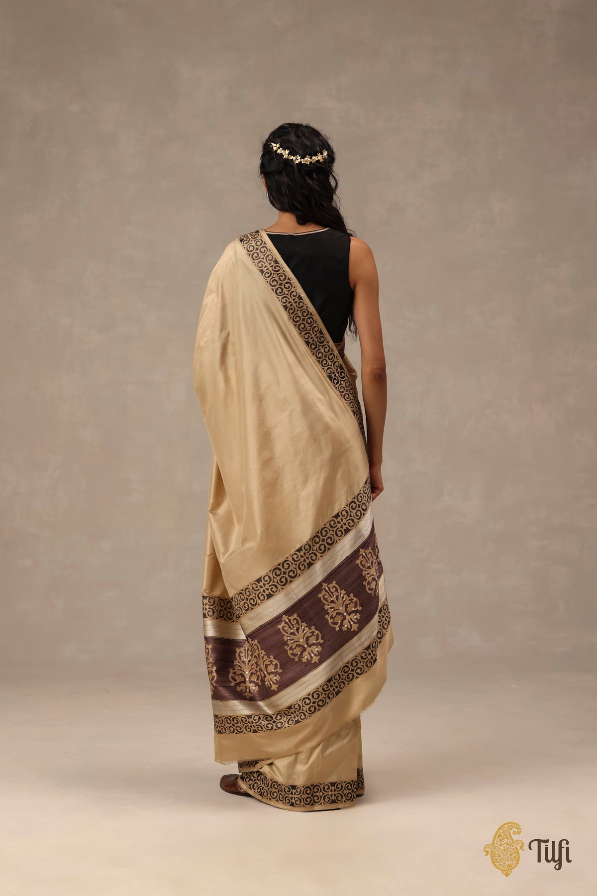 'Alba' Beige-Gold Pure Katan Gheecha Silk Banarasi Handloom Saree