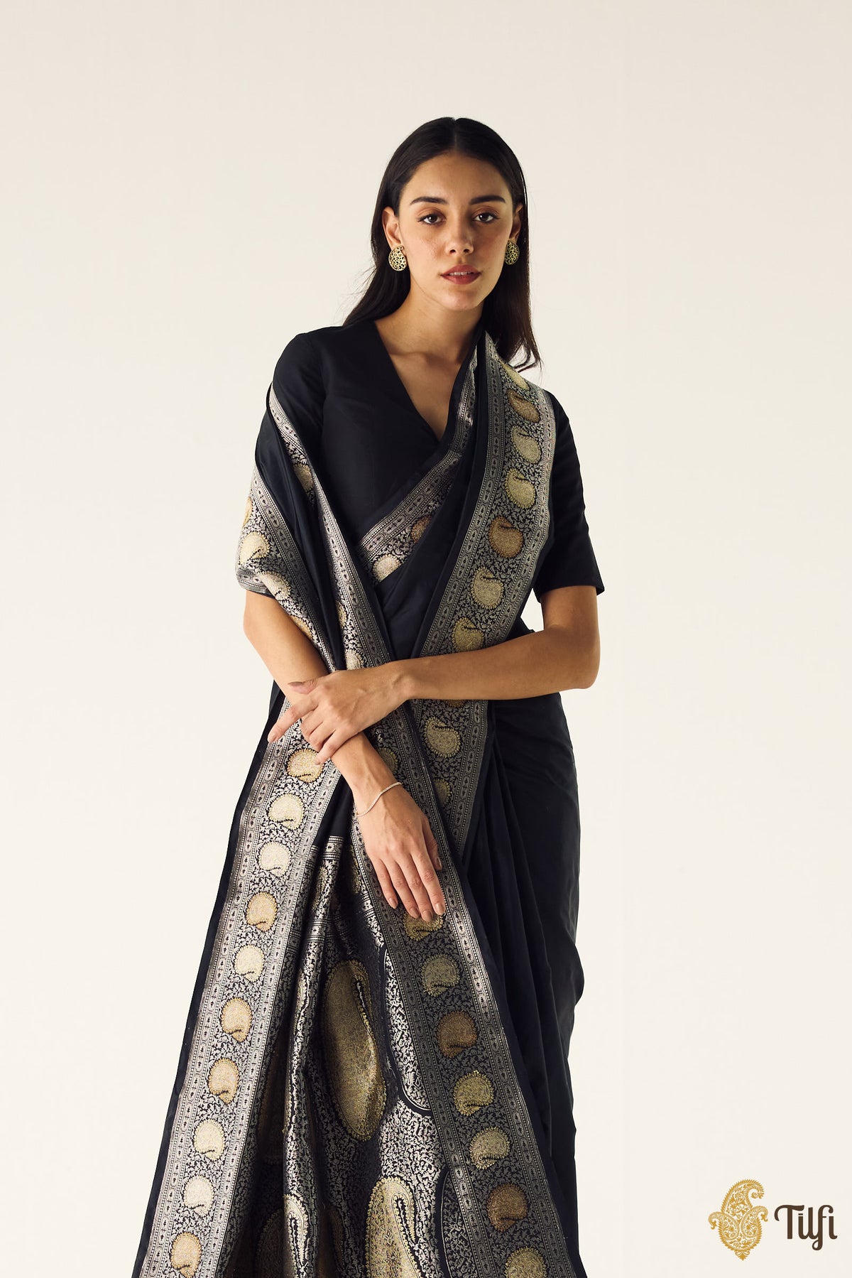 &#39;Uttara&#39; Black Pure Katan Silk Banarasi Handloom Saree