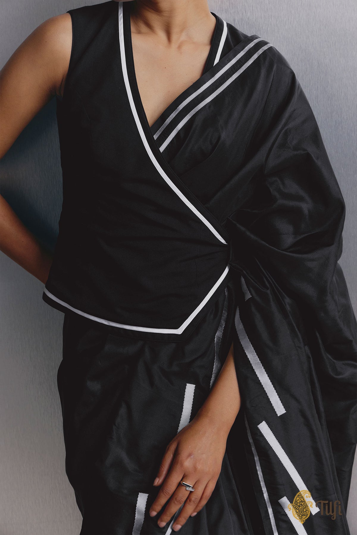 'The Library' Black Pure Katan Silk Banarasi Handloom Saree