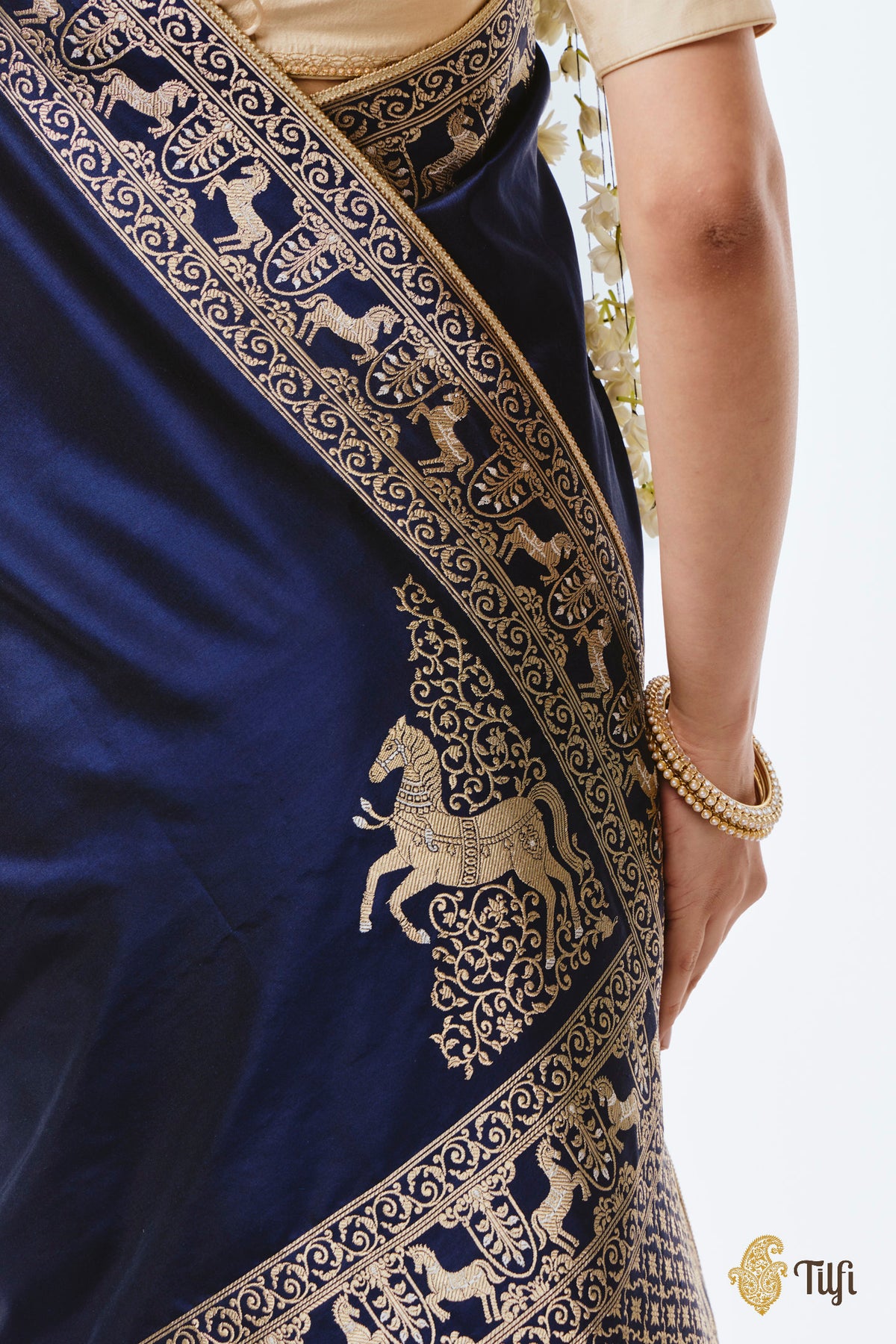 Pre-Order: 'Jaya' Navy Blue Pure Katan Silk Banarasi Handloom Saree