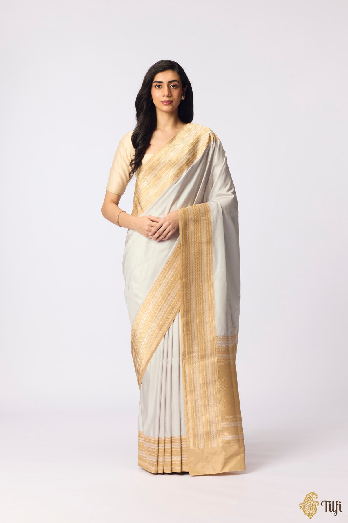 Light Silver Grey Pure Katan Silk Banarasi Handloom Saree