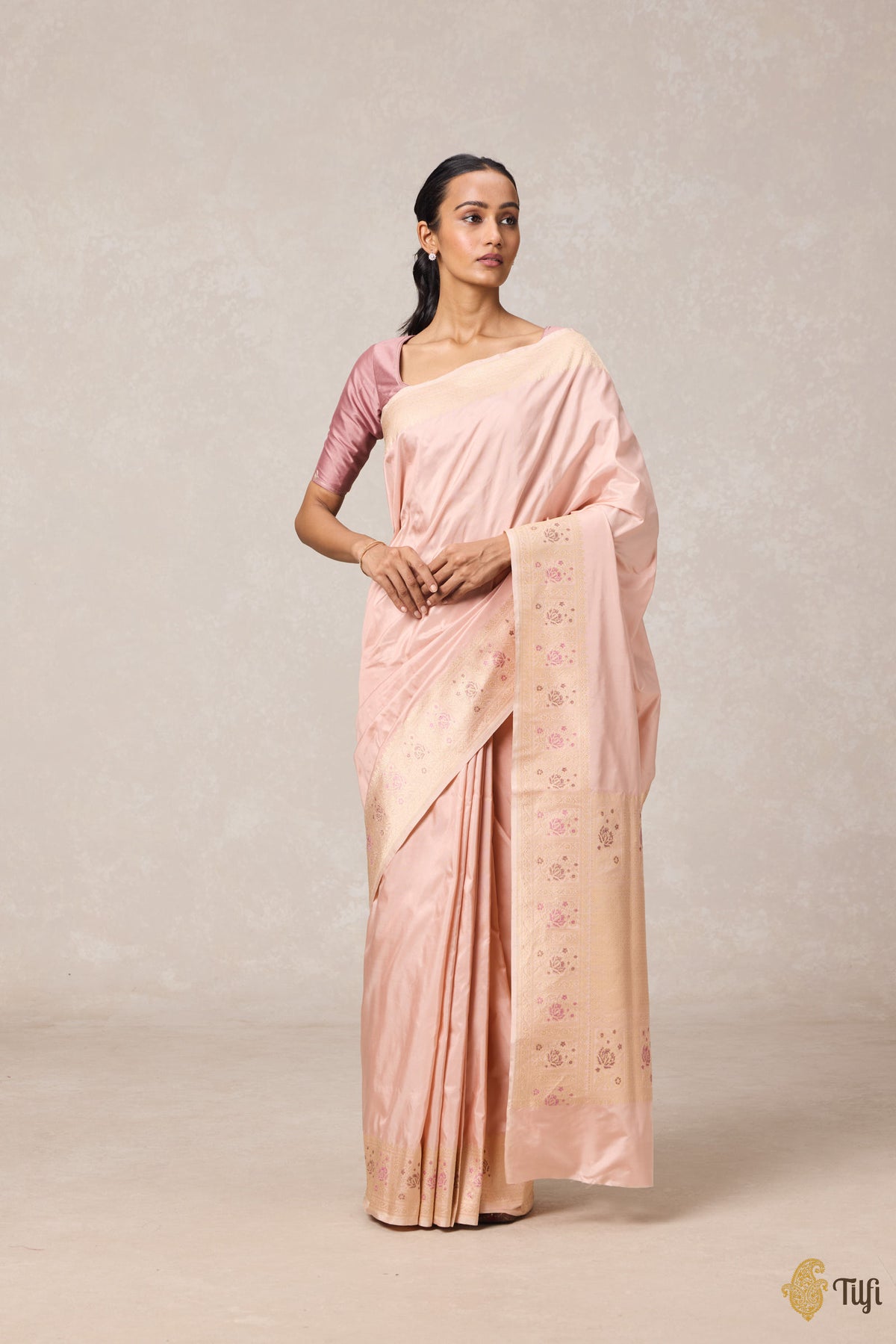 Pre-Order: Light Peach Pure Katan Silk Banarasi Handloom Saree