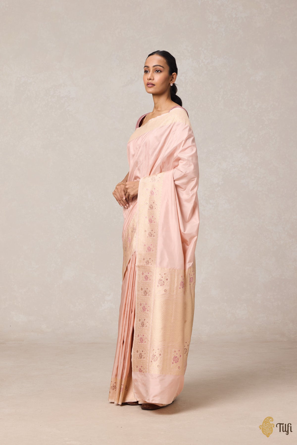 Pre-Order: Light Peach Pure Katan Silk Banarasi Handloom Saree