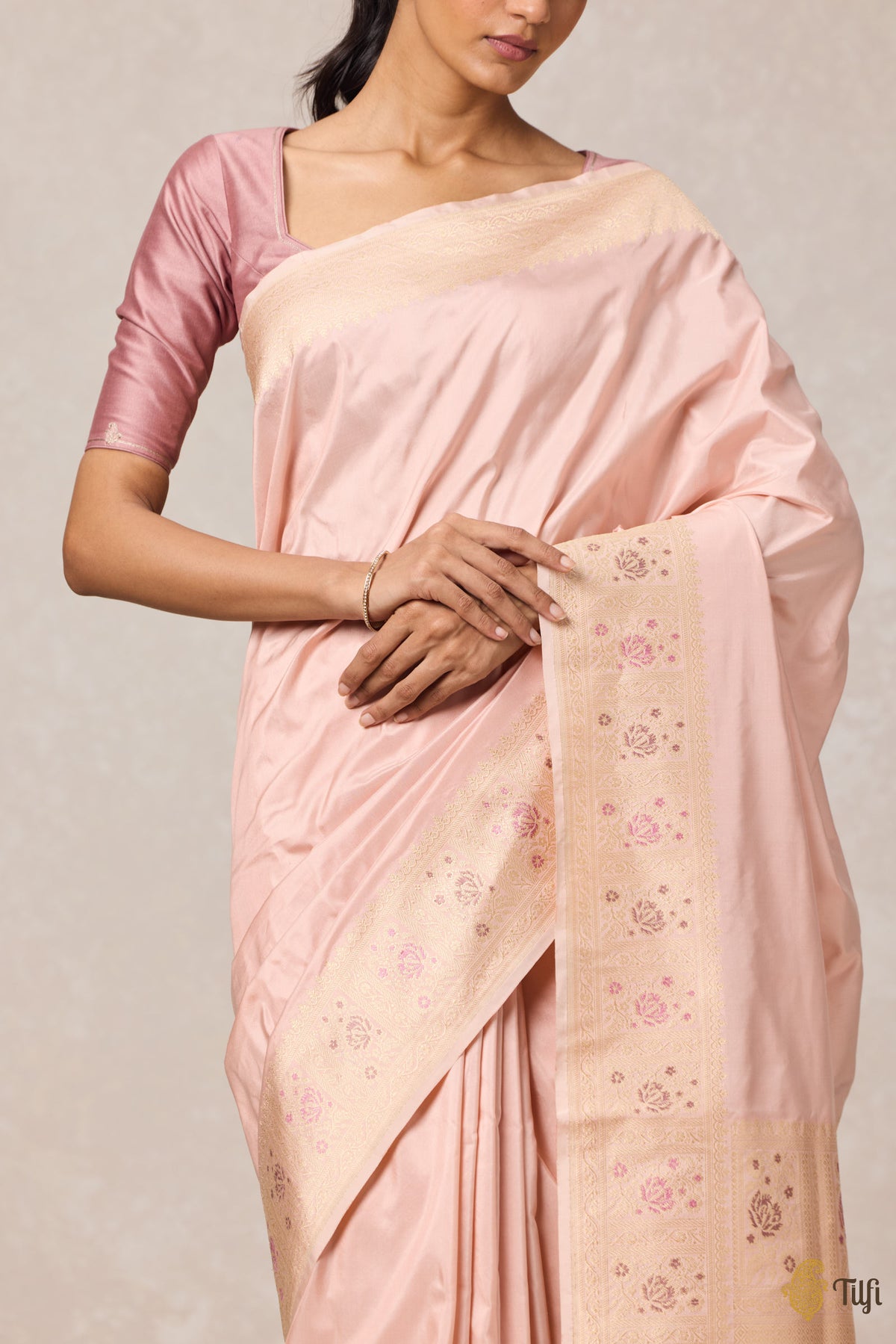 Pre-Order: Light Peach Pure Katan Silk Banarasi Handloom Saree