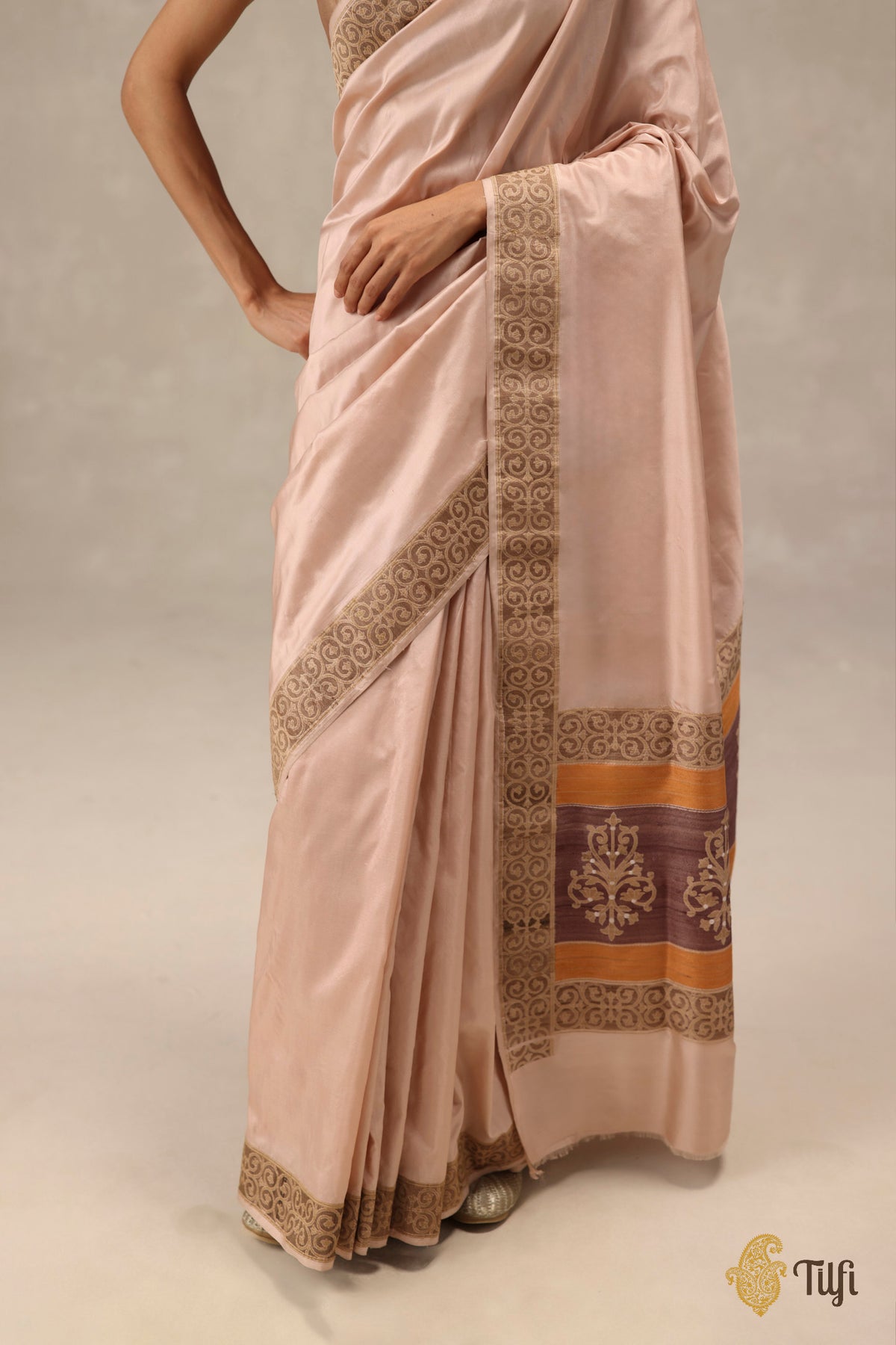 'Alba' Pastel Pink Pure Katan Gheecha Silk Banarasi Handloom Saree