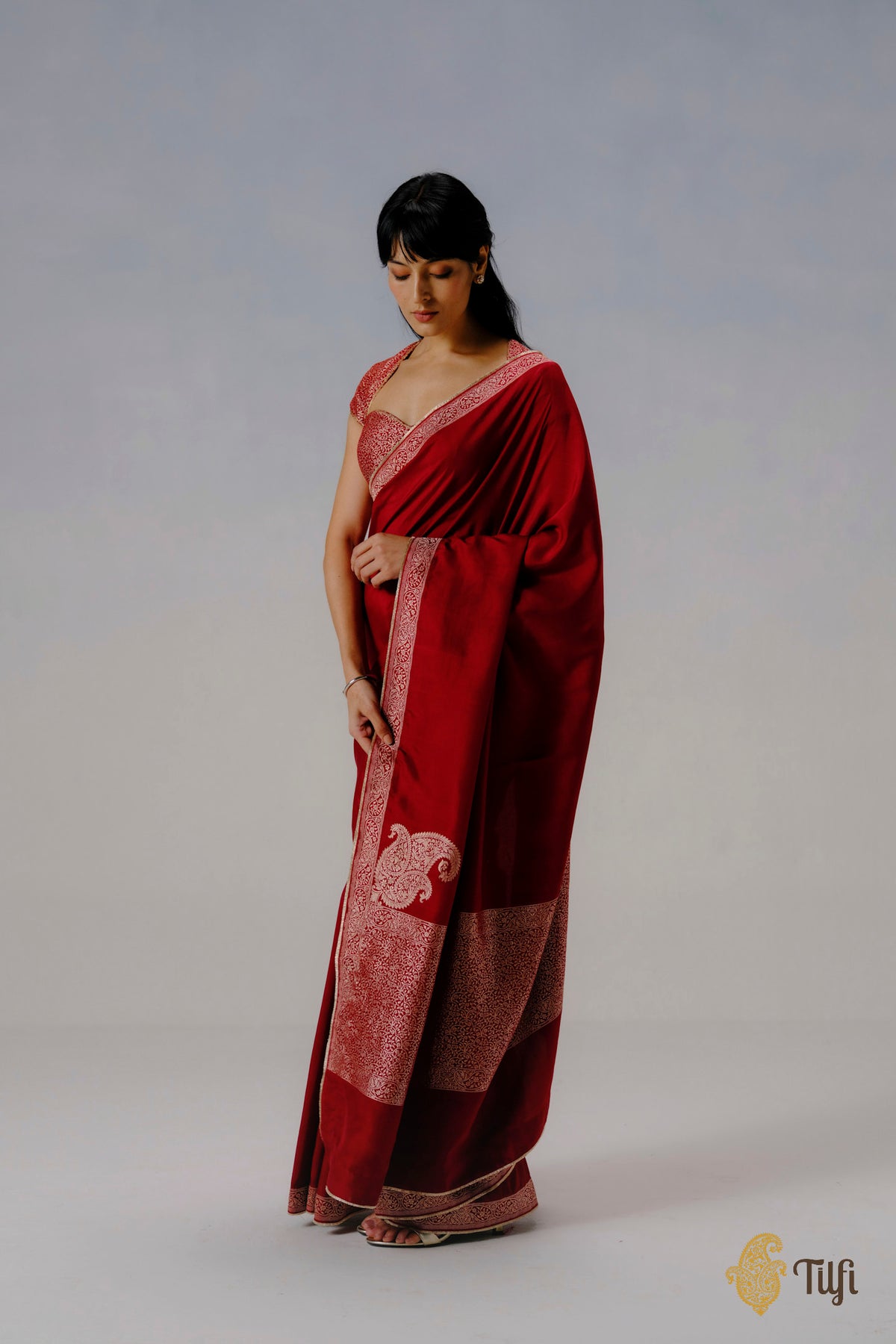 'Abha' Red Pure Katan Silk Banarasi Handloom Saree