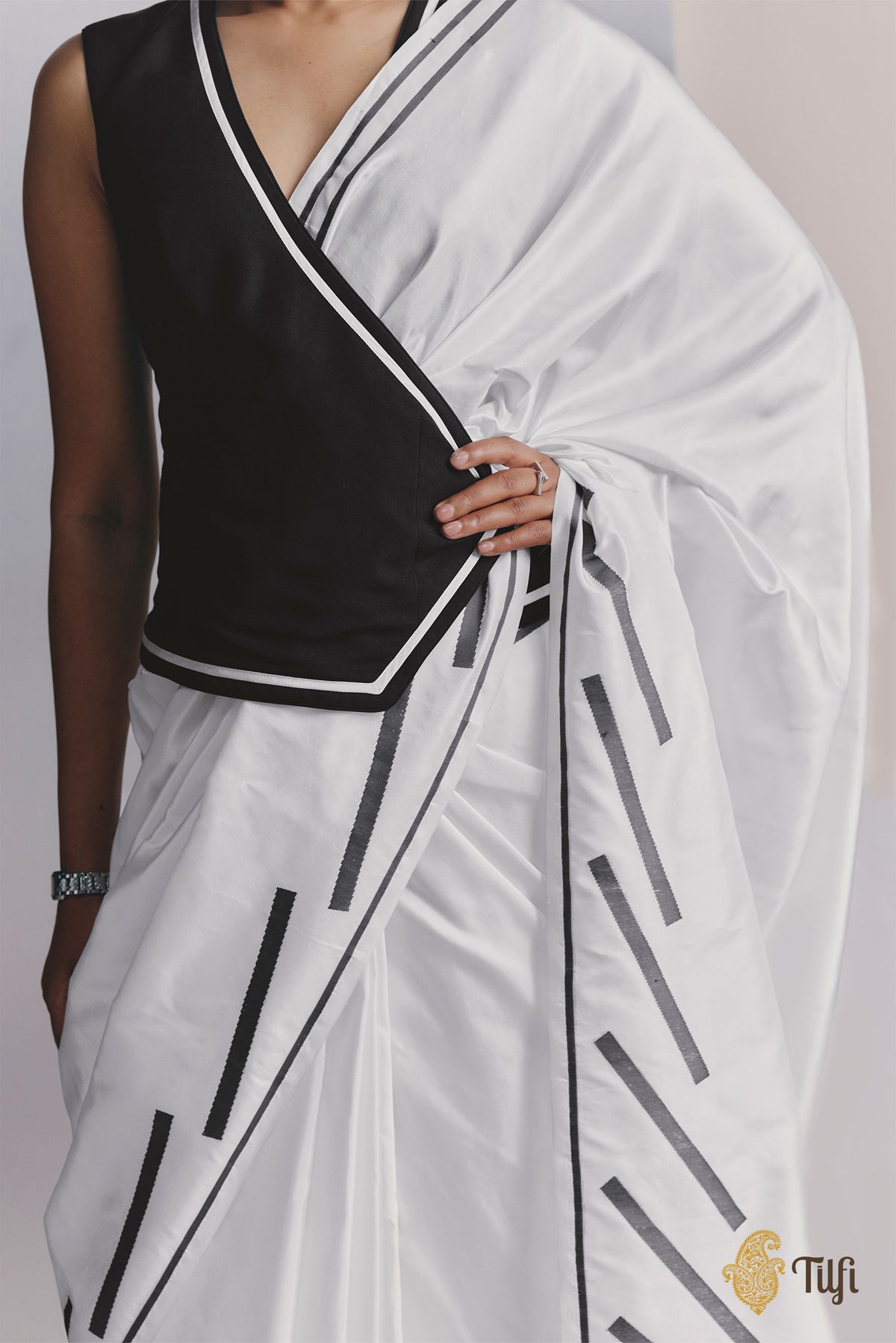 'The Library' White Pure Katan Silk Banarasi Handloom Saree