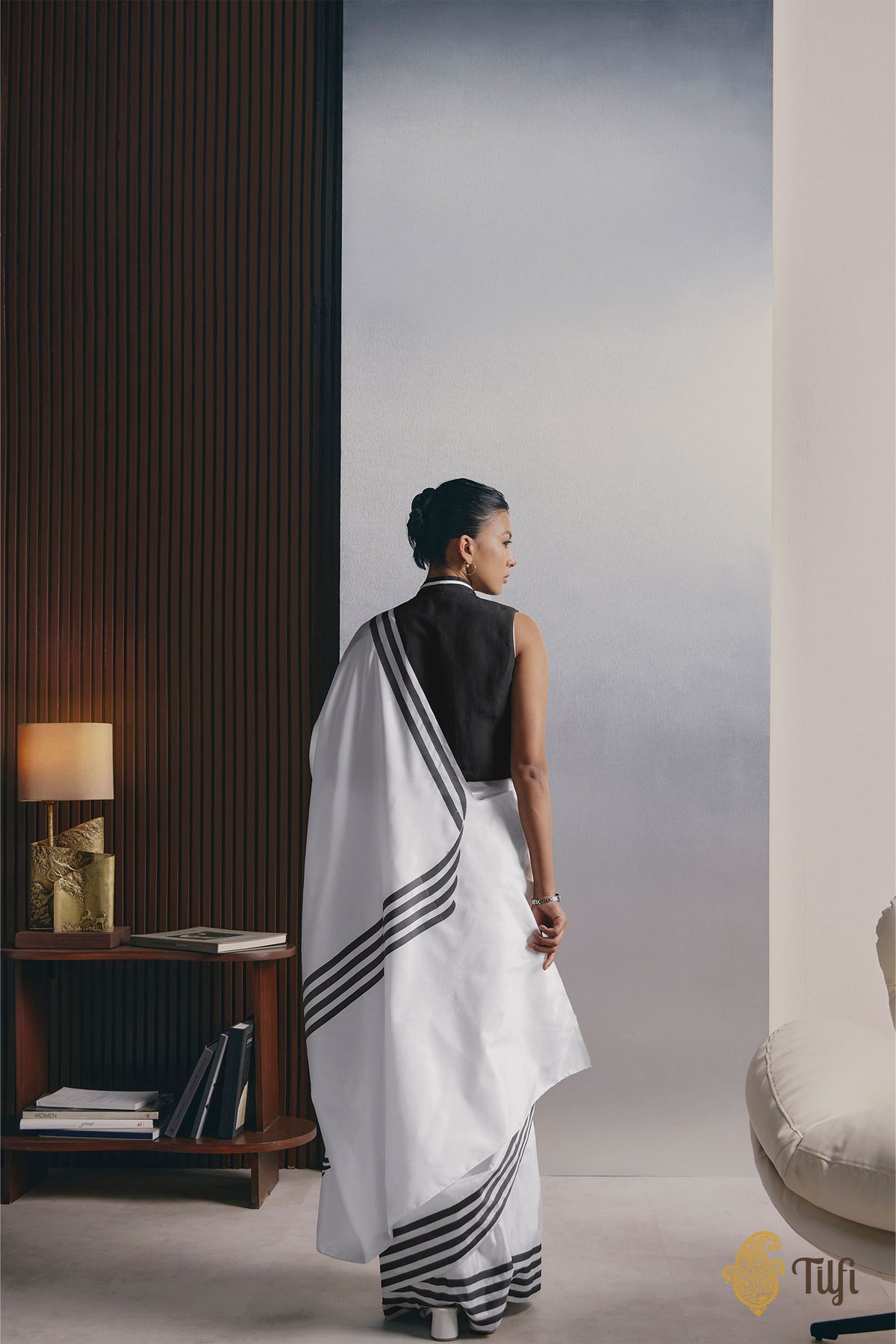 'Sheet Music' White Pure Katan Silk Banarasi Handloom Saree