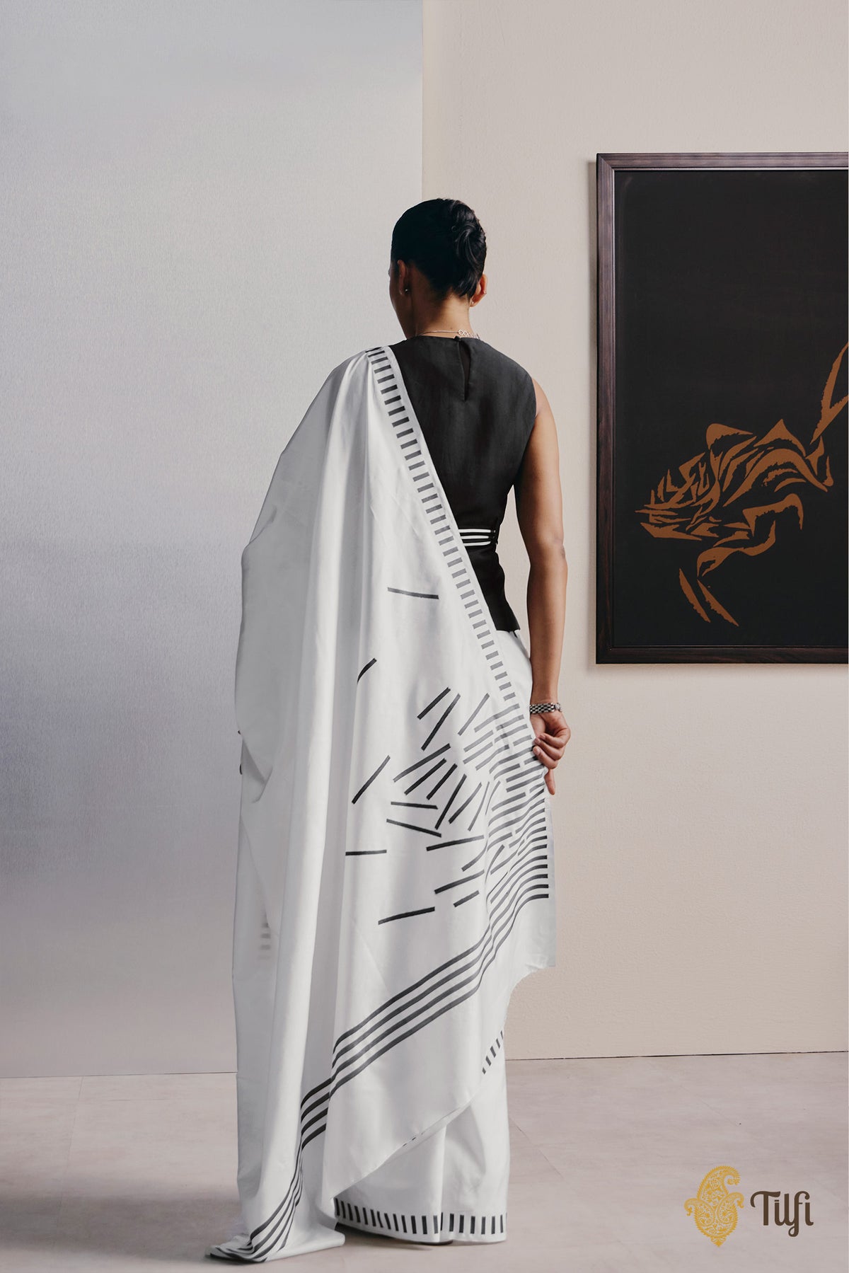 'Piano Keys' White Pure Katan Silk Banarasi Handloom Saree