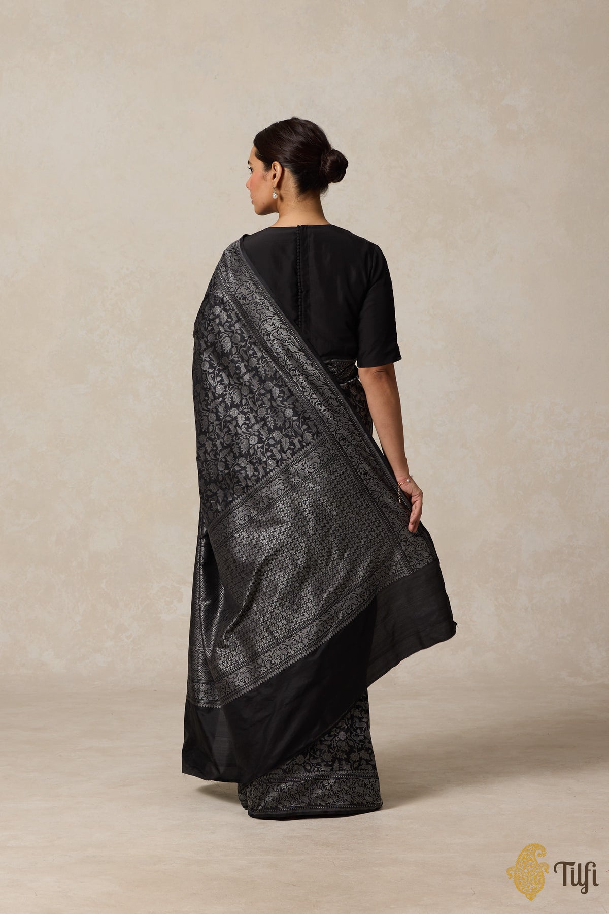 Black Grey Pure Katan Silk Banarasi Shikargah Handloom Saree