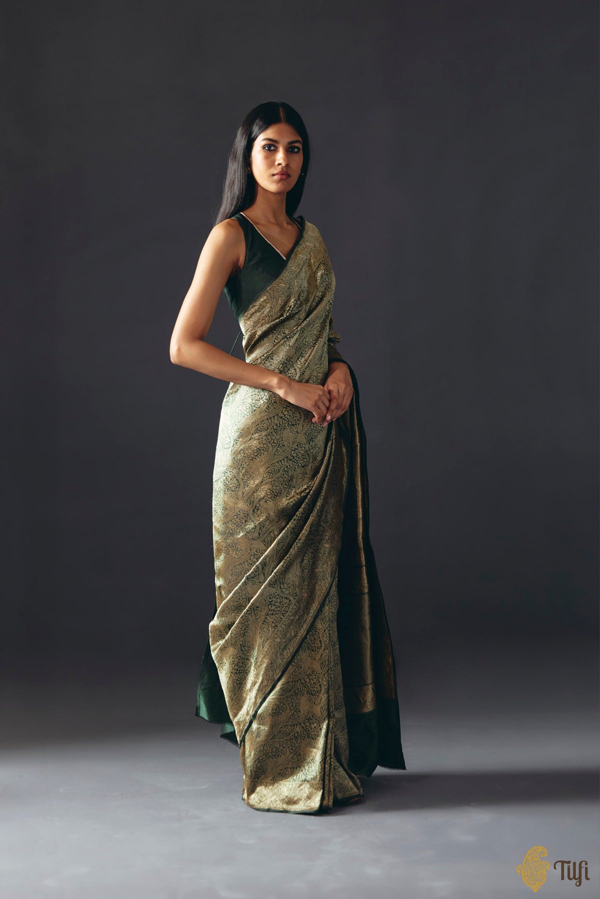 Pre-Order: 'Majestic Leap' Green Pure Katan Silk Banarasi Handloom Saree